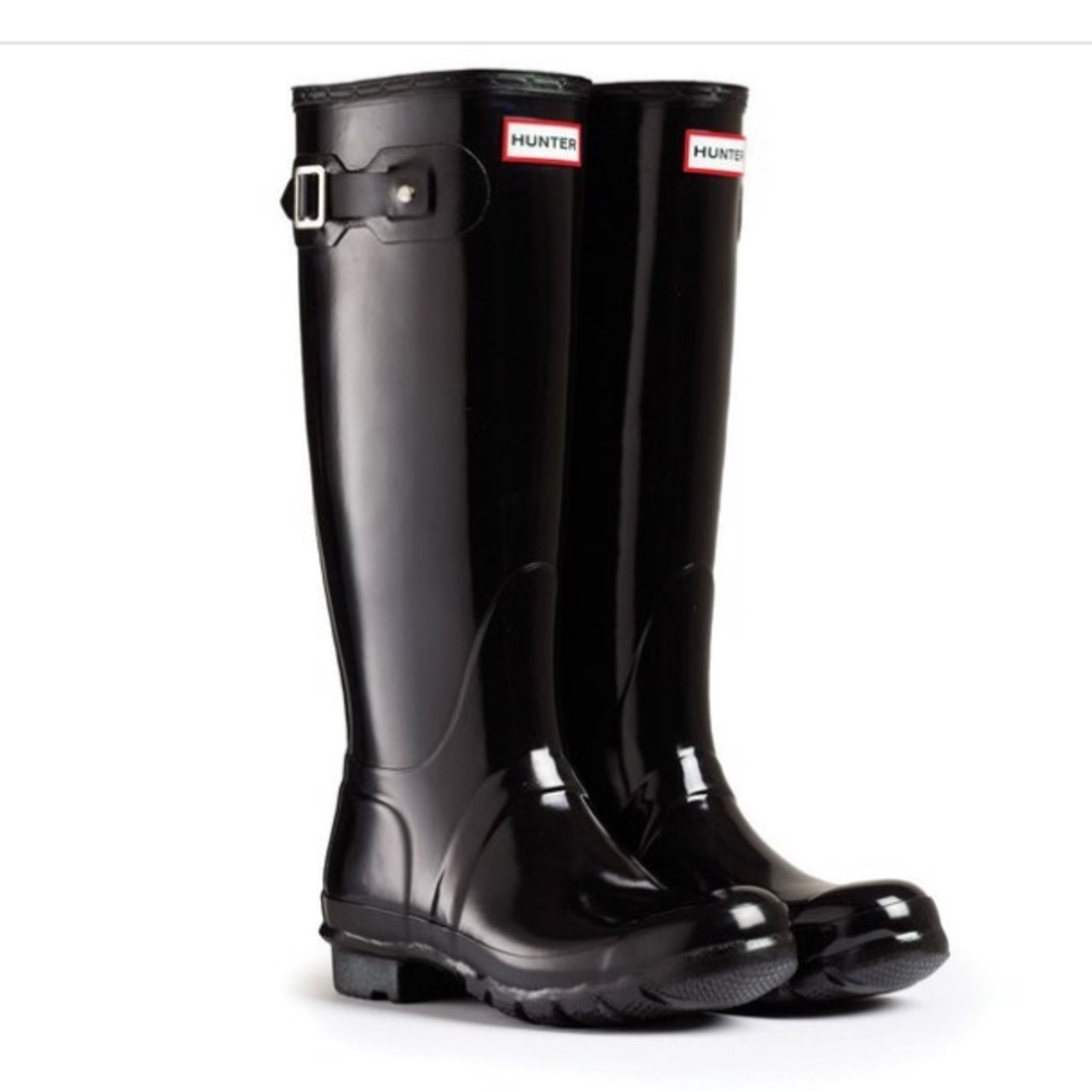 Shiny black Hunter rain boots